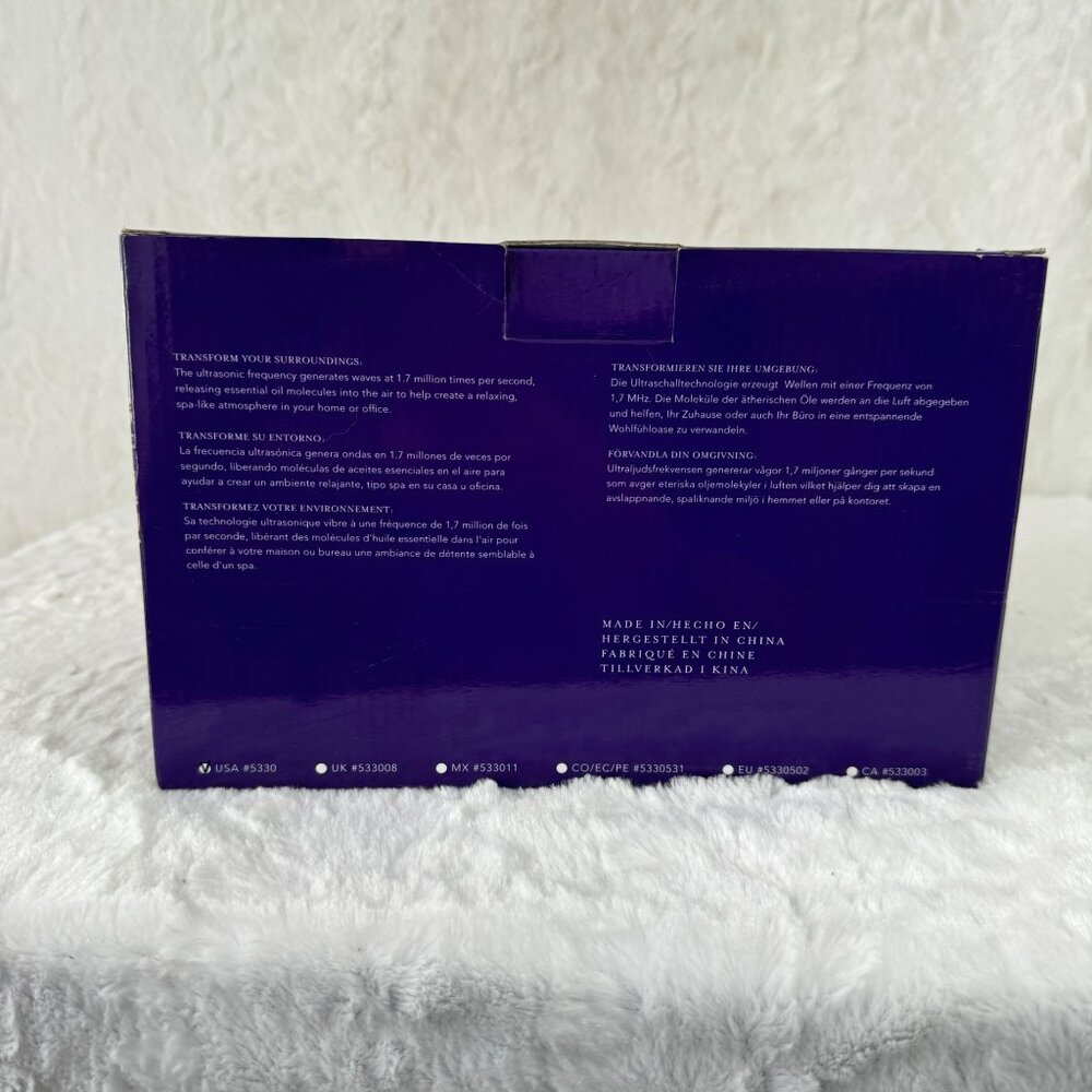 Young Living Dewdrop Essential Oil Ultrasonic Diffuser NIB Green - Picture 4 of 5